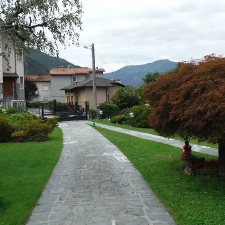 Garden House * Colico